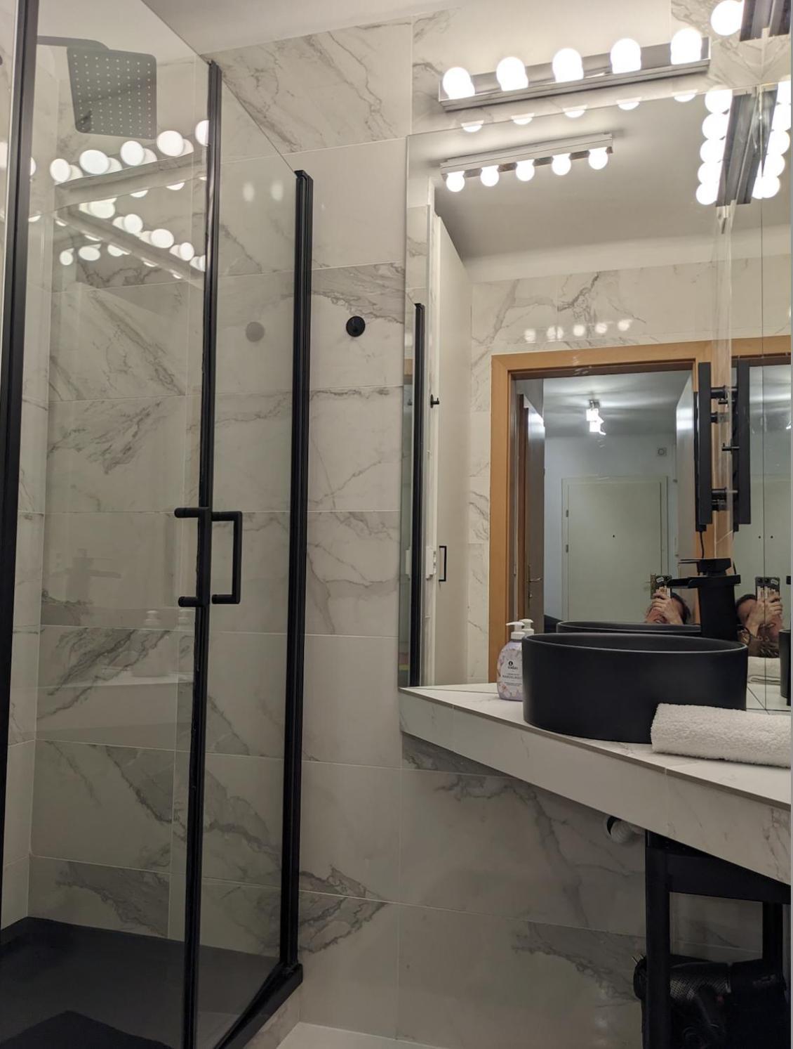 Design Home 1020 เวียนนา ภายนอก รูปภาพ